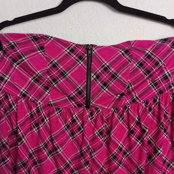 TORRID Womens Sz 0 (L) Pink Black Plaid Strapless Bandeau Crossover Top Blouse - Picture 4 of 7